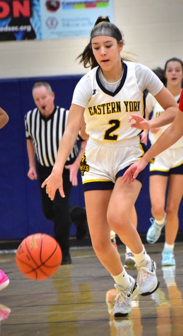 Eastern York's Emerson Seitz (2) moves up the court against Bermudian Springs during the Eastern York Girls' Basketball Rotary Club Holiday Tournament in Wrightsville on Thursday, Dec. 28, 2023. The host Golden Knights beat the Eagles, 59-51, to win the title.