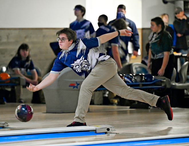 Dallastown vs. York Tech during bowling action at Lion Bowling Center in Red Lion, Tuesday, Jan. 9, 2024. (Dawn J. Sagert/The York Dispatch)