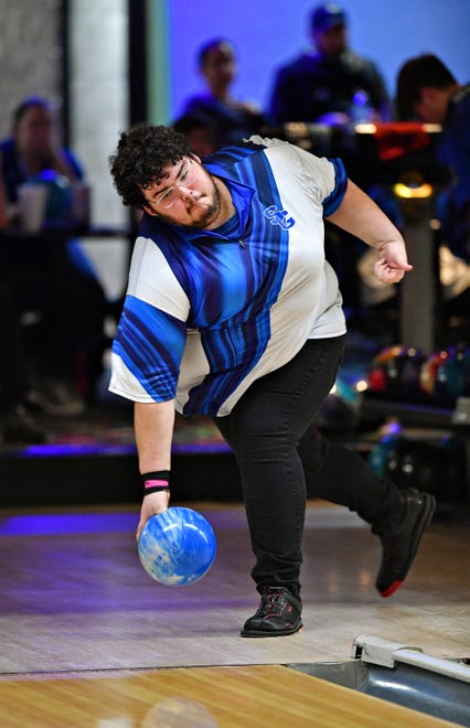 Spring Grove’s Brayden McFarland during bowling action against Kennard-Dale at Colony Park Lanes North in York City, Tuesday, Jan. 23, 2024. (Dawn J. Sagert/The York Dispatch)